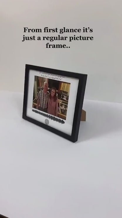 Personalized Soundwave Art with QR Code